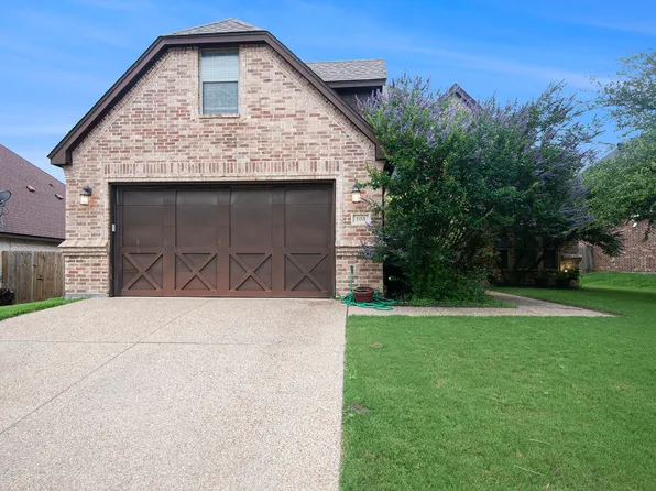 105 Champagne Dr, Aledo, TX 76008