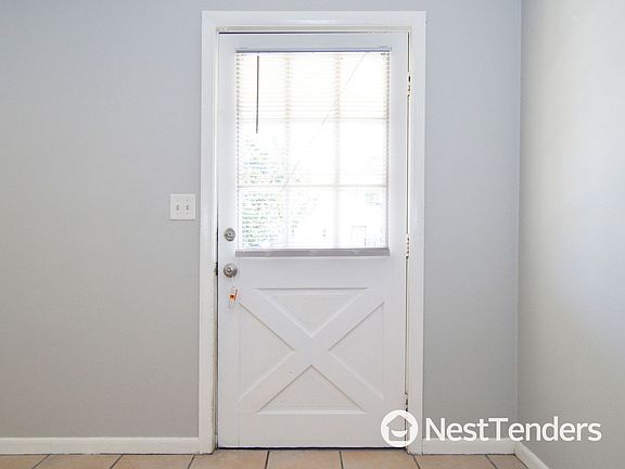 2nd image of 2805 1st Ave #B