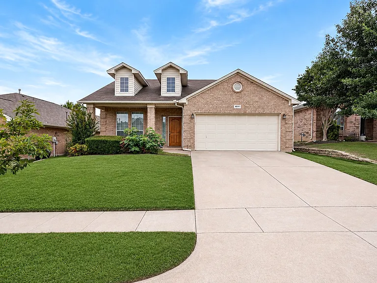 4841 Jodi Dr — Photo 1