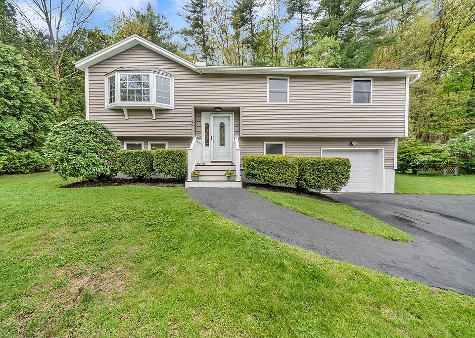 1st image of 20 Greenlawn Ave