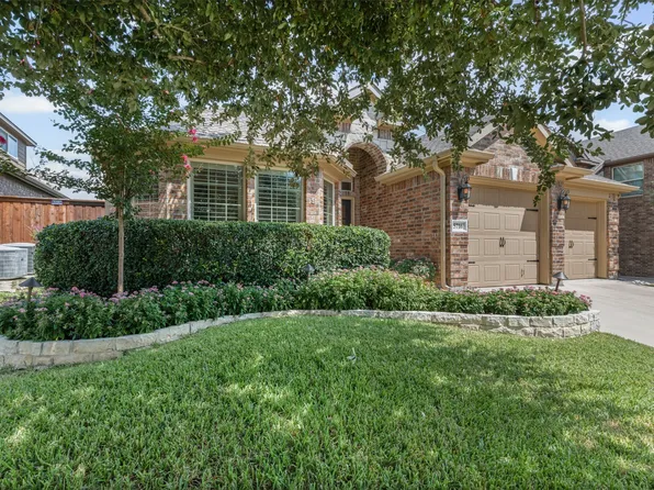 5716 Diamond Valley Dr, Fort Worth, TX 76179