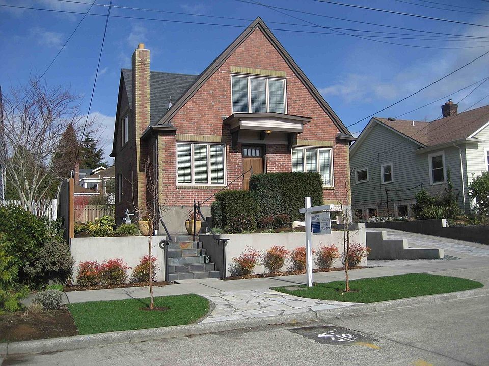 2nd image of 3042 NW 74th St