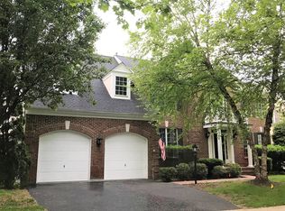 43754 Mink Meadows St, Chantilly, VA 20152