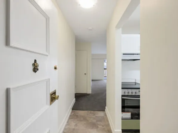 Woodridge Manor Apartments