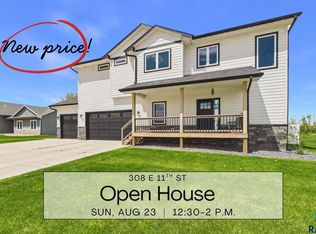 308 E 11th St, Crooks, SD 57020