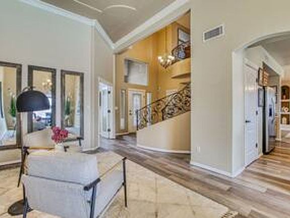 5th image of 1612 Villa Del Sol