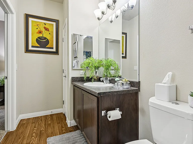 D2x2 Guest Bathroom