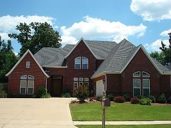 2nd image of 2309 S Matterhorn Blvd