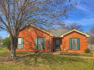 7067 Runnymede Dr, Montgomery, AL 36117