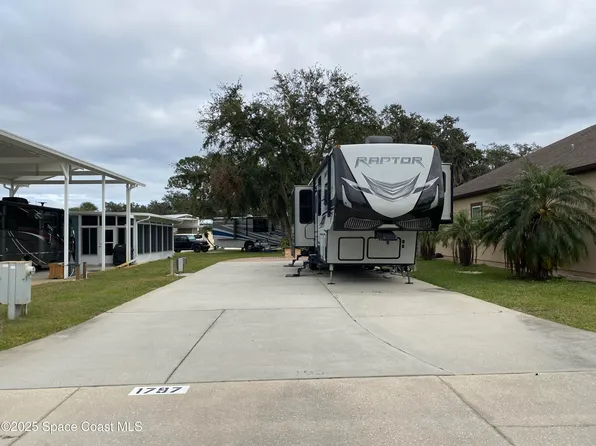 1797 Platinum Dr #293A, Titusville, FL 32796