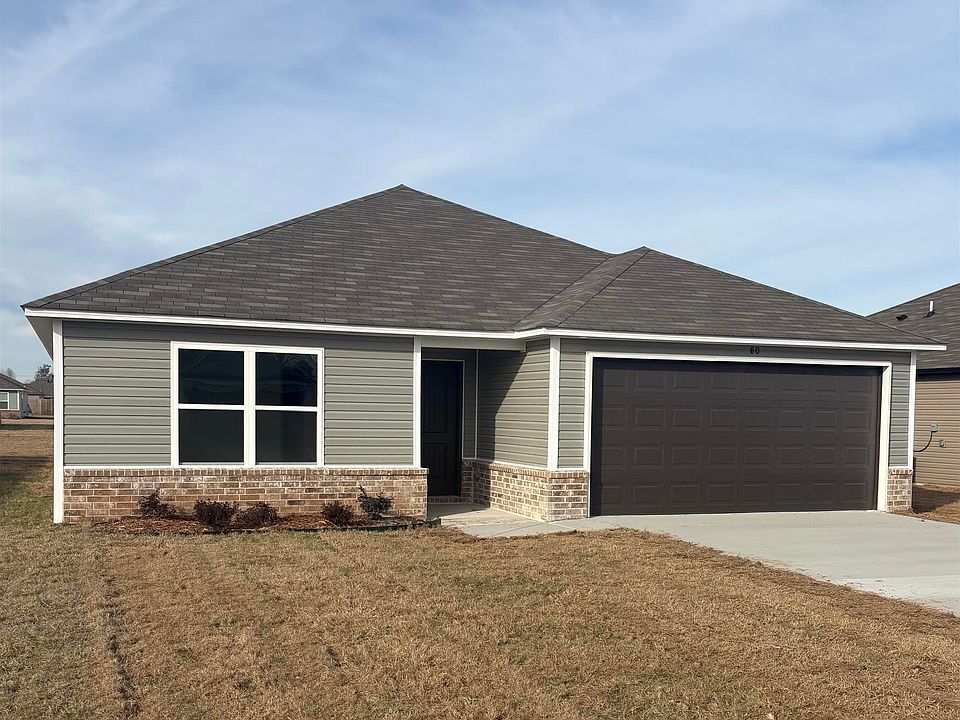 1st image of 80 Farmhouse Cir