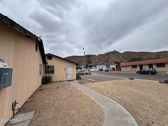 4th image of 1702 W SHANGRI LA Road