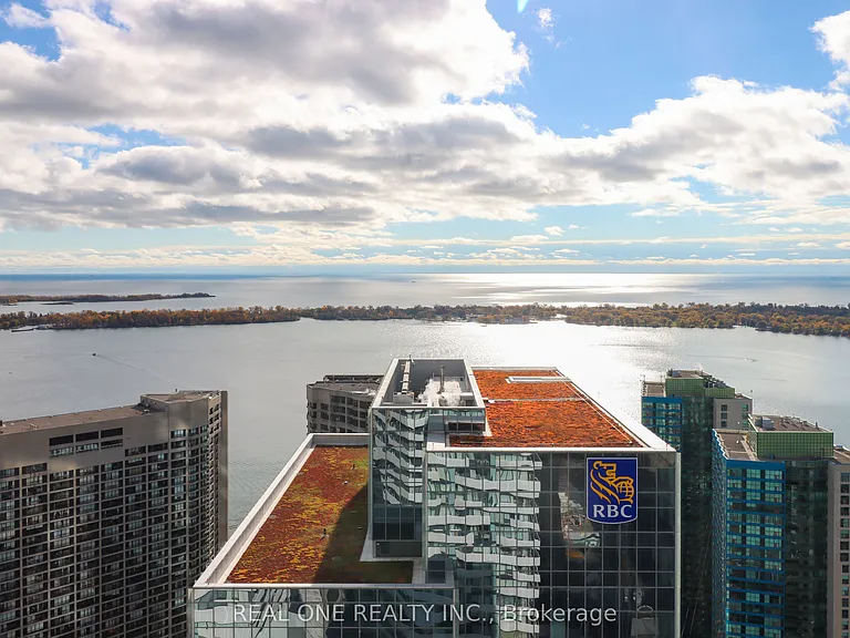 100 Harbour St #5008 — Photo 13