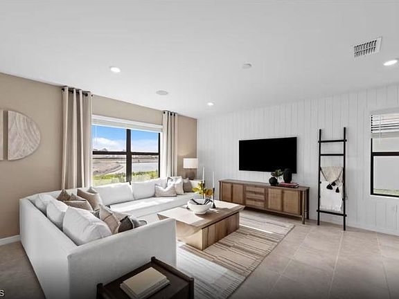 3rd image of 4699 ESPIRITU WAY
