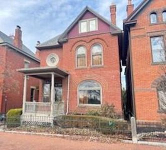 184 Reinhard Ave, Columbus, OH, 43206