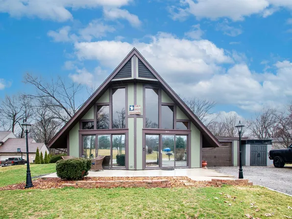 4419 S Newcastle Ct, Mapleton, IL 61547