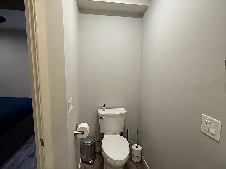 1623 Neptune Ave — Photo 6
