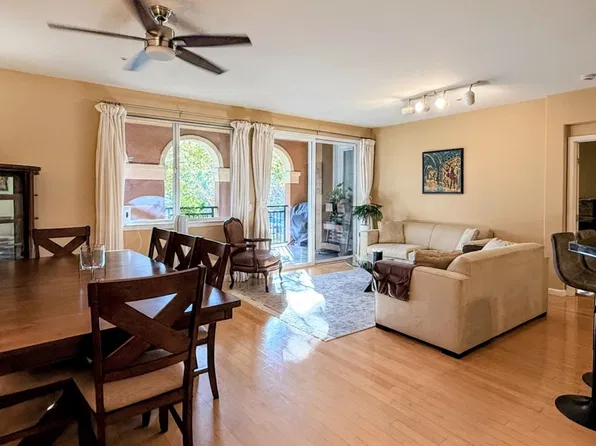 1310 Saddle Rack St APT 216, San Jose, CA 95126