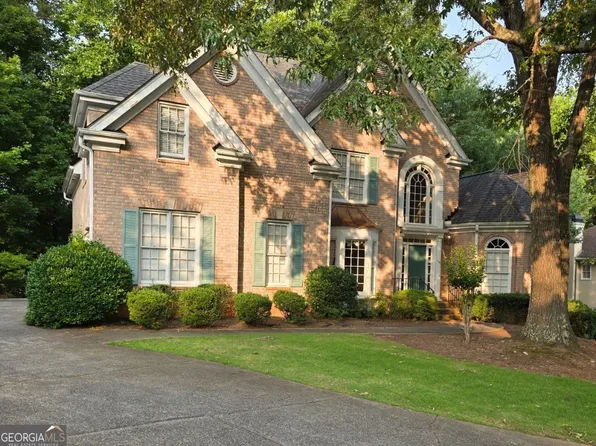 365 Falling Creek Bnd, Johns Creek, GA 30097