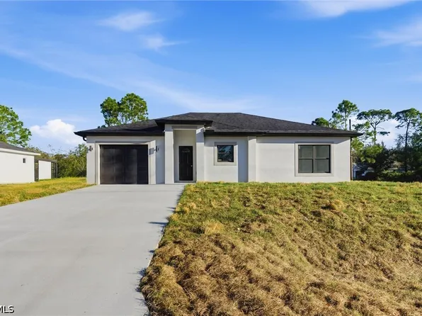 107 E 15th St, Lehigh Acres, FL 33972