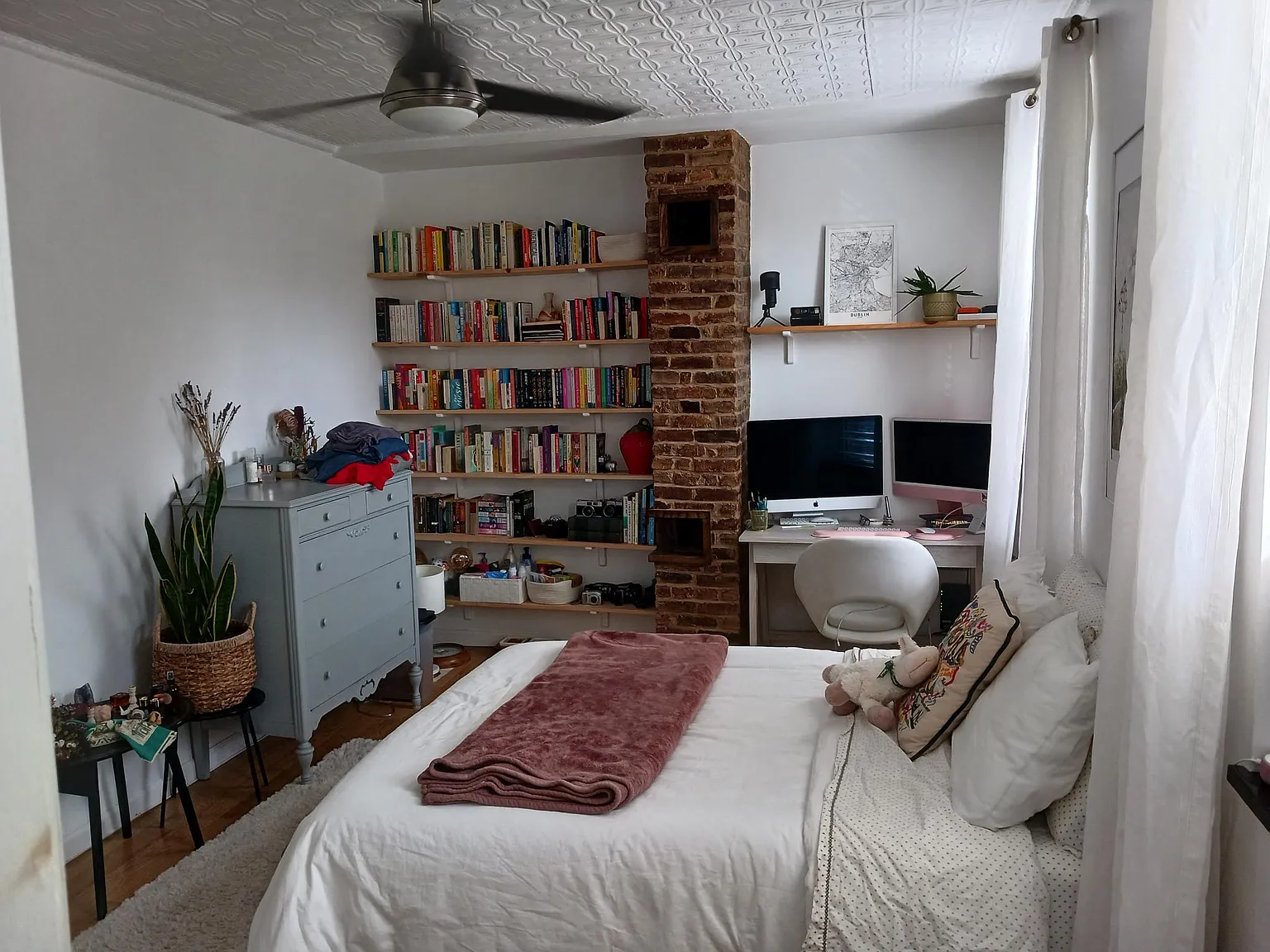 1 bed, 600 sqft, $2,050 — Photo 3
