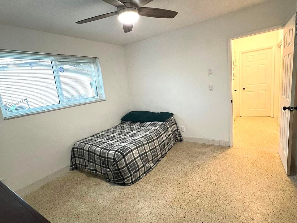 1st image of 3840 NE 15th Terrace