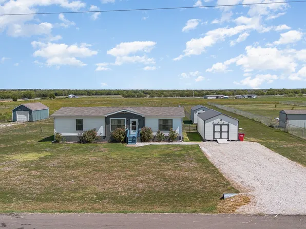 9029 County Road 1143, Leonard, TX 75452