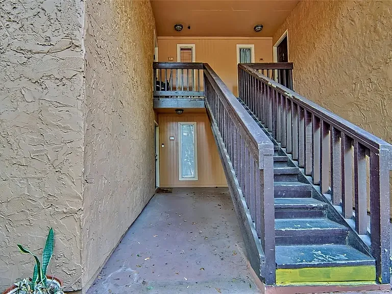 1810 NW 23rd Blvd #188 — Photo 2