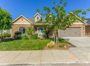 3153 N Clover Ave, Fresno, CA