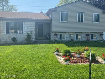 43339 Cambridge Dr, Sterling Heights, MI, 48313