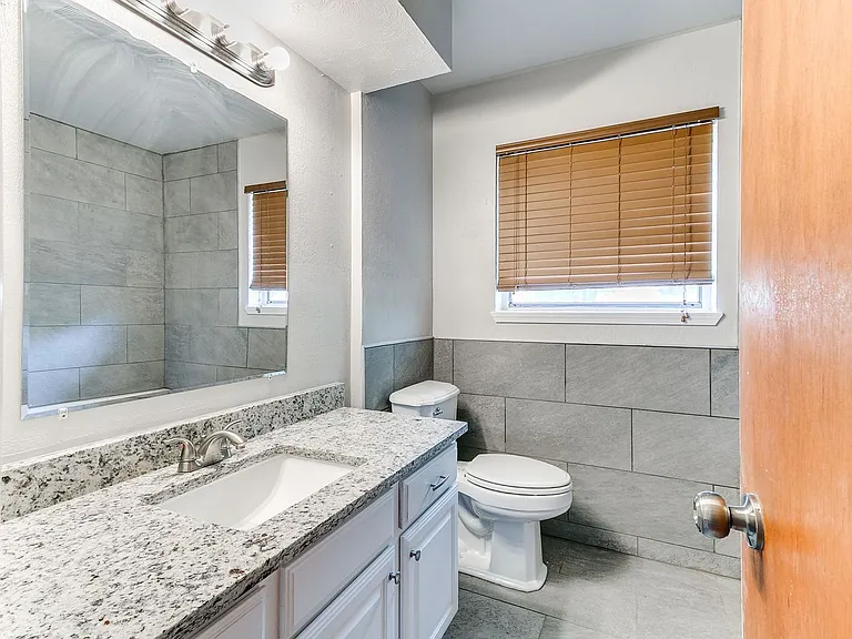 721 E Bouse Dr — Photo 25