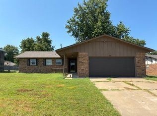 127 Meadowview St, Mannford, OK 74044