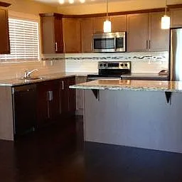 312 - 304 Cranberry Park Southeast — Photo 2