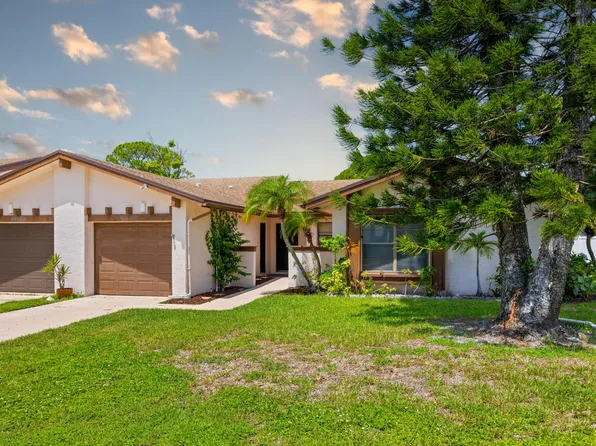 6125 Elsinore Circle, Greenacres, FL 33463