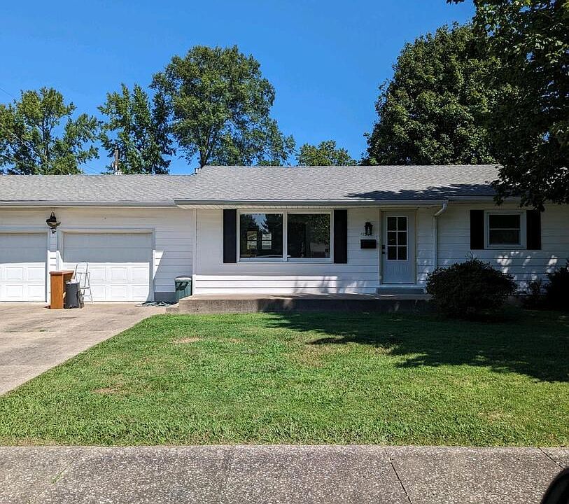 1st image of 1512 Browns Ln