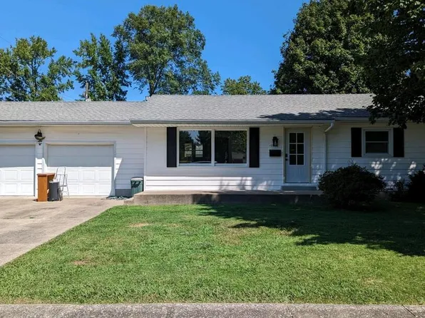 1512 Browns Ln, Marion, IL 62959