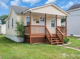 25 Hooker St, Jamesburg, NJ 08831