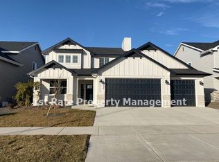 5686 E Clear Ridge St, Boise, ID 83716