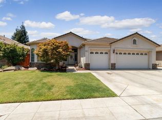 8421 N Thyme Way, Fresno, CA 93720
