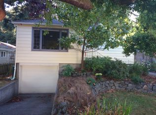 2745 49th Ave SW, Seattle, WA 98116