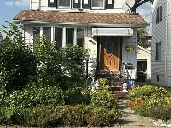 26 Woodland Ave, Little Ferry, NJ 07643