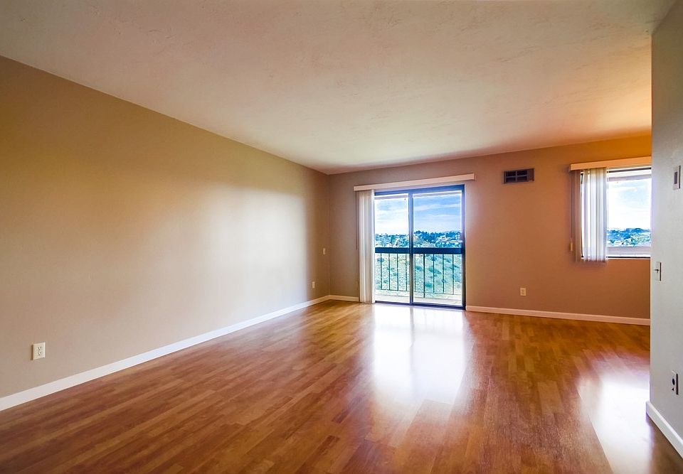 1st image of 3089 Cowley Way Unit 31