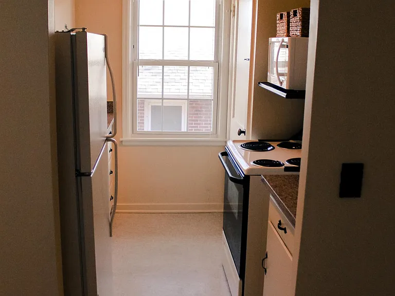 4605 Wakeley St — Photo 9