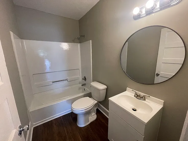 2719 Chestnut St — Photo 12