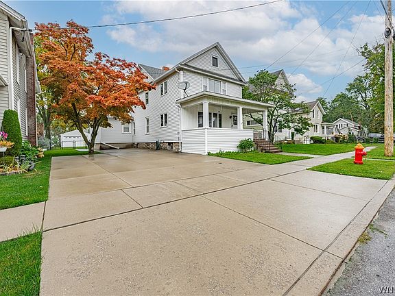 3rd image of 19 Grosvenor St