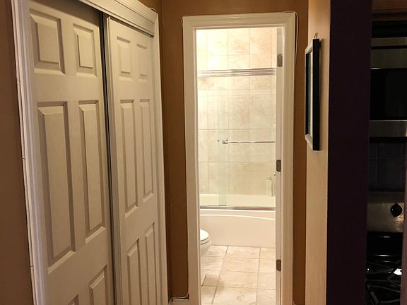 2nd image of 4727 Little Neck Pkwy APT 4A
