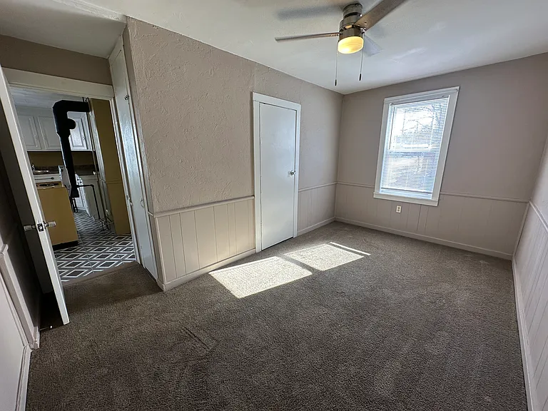 6 Walcott St #1R — Photo 14