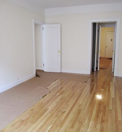 5th image of 2 S Pinehurst Ave APT 4E