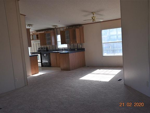 2nd image of 316 Davy Crockett Ave