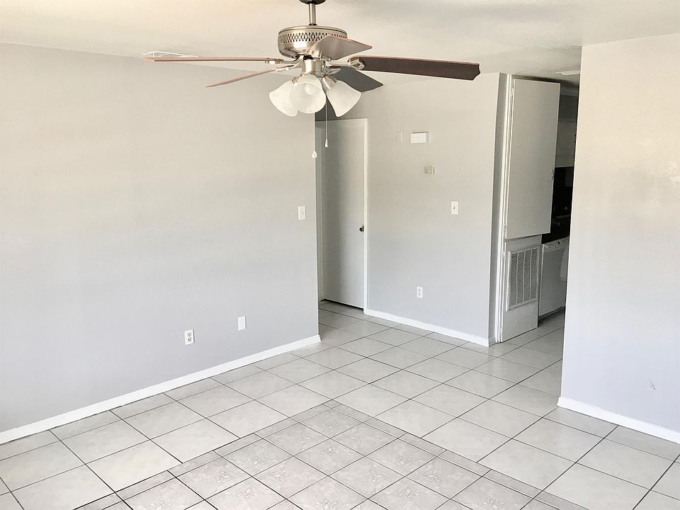 Open floor plan with a large open living room.